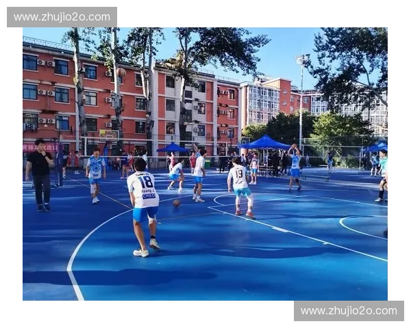 上海体育频道聚焦申城赛事精彩纷呈展现体育精神与城市活力 上海体育频道聚焦申城赛事精彩纷呈展现体育精神与城市活力